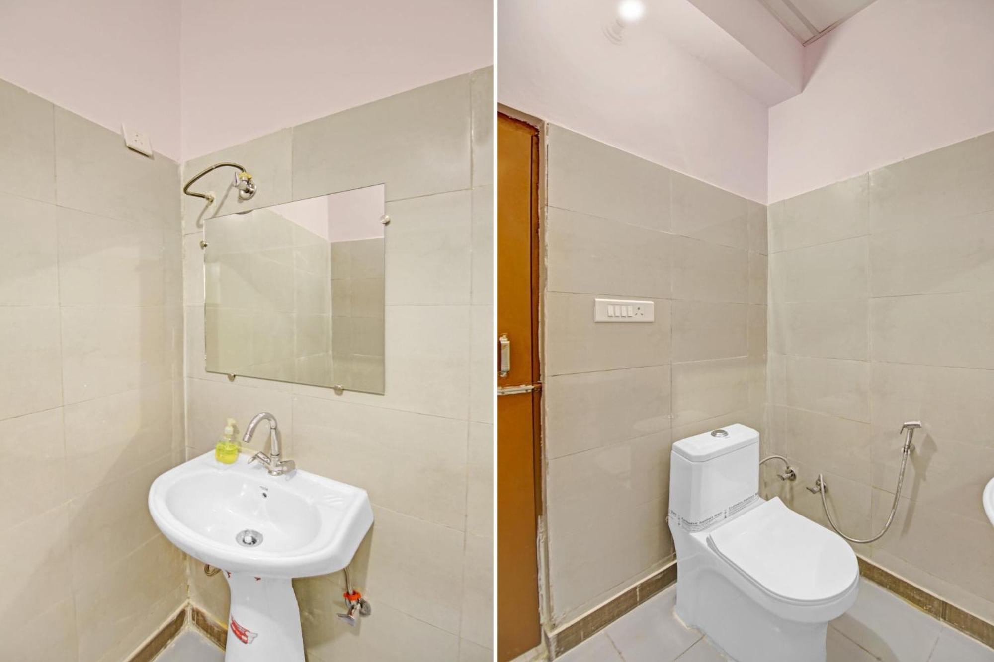 Oyo Flagship 80772 Hotel The Grand Rdc Ghaziabad Exterior foto